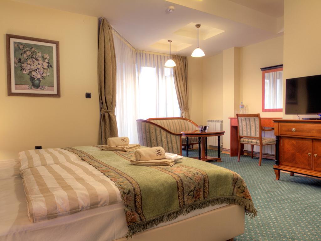 Hotel Monako & Fish Restaurant Skopje Room photo