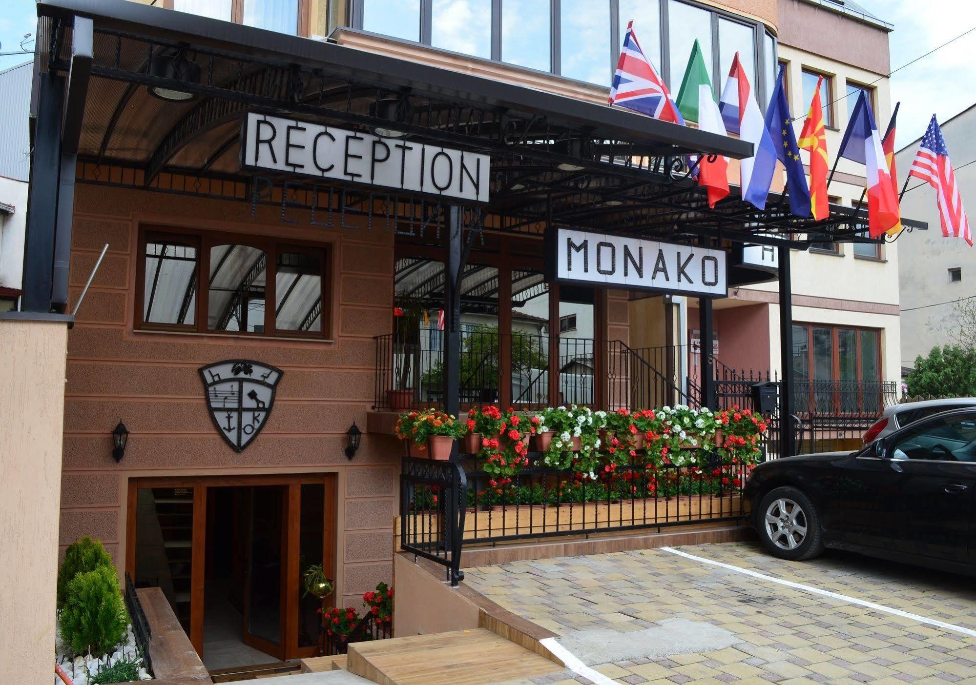 Hotel Monako & Fish Restaurant Skopje Exterior photo